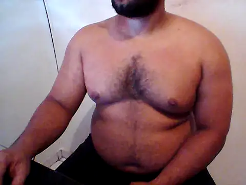 Derick 013 online show from May 17, 12:30 am