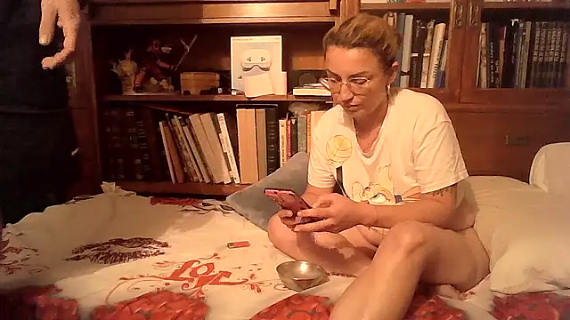 pamela661 online show from July 13, 2:47 am