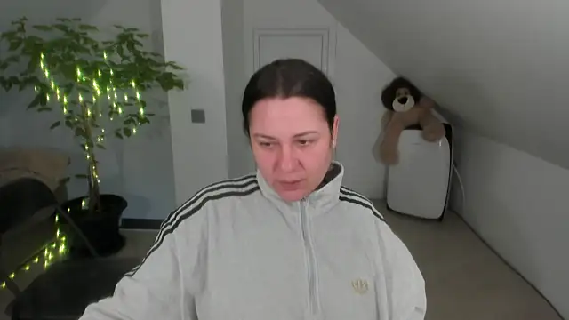 Snapshot of miss_ally chatting on March 25, 6:25 pm miss ally online show from March 25, 6:25 pm