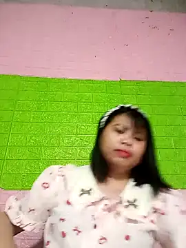 Dumi 009 online show from May 7, 10:04 pm