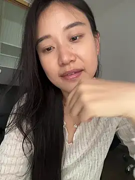 A-Kristen online show from April 12, 9:14 am