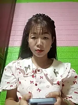 AmyLinee01 online show from May 31, 5:26 am