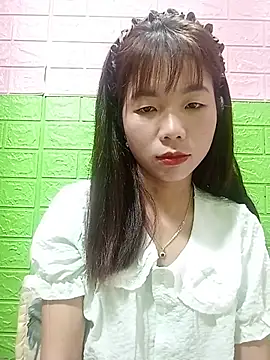 AmyLinee01 online show from June 20, 8:28 am