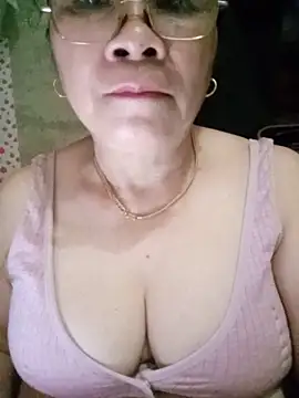 Snapshot of Funsexy1 chatting on May 13, 8:34 am Funsexy1 online show from May 13, 8:34 am