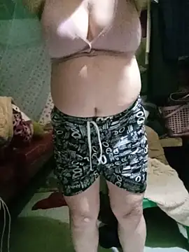 Snapshot of Funsexy1 chatting on May 13, 9:55 pm Funsexy1 online show from May 13, 9:55 pm