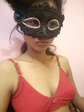 Snapshot of Curvy_Amyra chatting on April 2, 10:46 am Curvy Amyra online show from April 2, 10:46 am