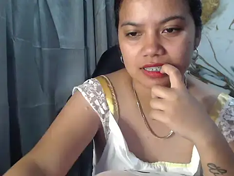 Snapshot of deseyy chatting on April 8, 6:52 pm deseyy online show from April 8, 6:52 pm