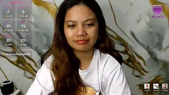 deseyy online show from July 11, 7:05 pm