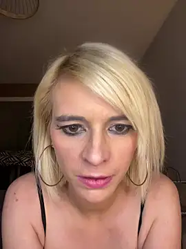 evaluminax online show from April 6, 3:37 am