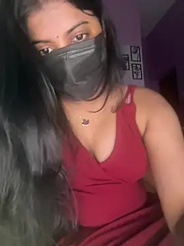 Snapshot of miss_eyekiller12 chatting on June 26, 5:39 pm miss eyekiller12 online show from June 26, 5:39 pm