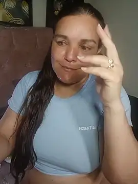 Snapshot of Zuleyka_69 chatting on June 11, 2:53 am Zuleyka 69 online show from June 11, 2:53 am