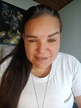 Snapshot of Zuleyka_69 chatting on June 13, 8:18 pm Zuleyka 69 online show from June 13, 8:18 pm