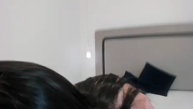 Snapshot of Rosse_mml chatting on April 1, 8:28 pm Rosse mml online show from April 1, 8:28 pm