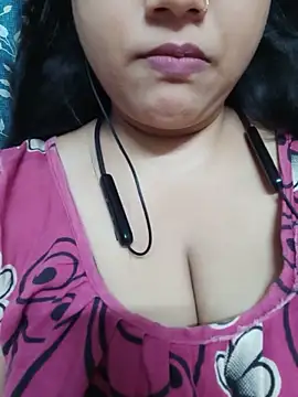 Snapshot of strip_mayuri chatting on May 17, 7:10 pm strip mayuri online show from May 17, 7:10 pm