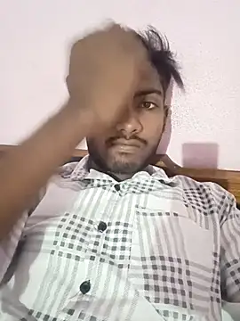 THA KITTY online show from April 15, 6:20 am