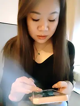 nina 520 online show from March 22, 3:15 pm