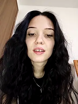 Snapshot of icedrosemarye chatting on April 15, 10:11 am icedrosemarye online show from April 15, 10:11 am