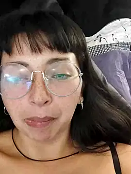 Snapshot of LisaMargo chatting on June 10, 12:00 am LisaMargo online show from June 10, 12:00 am