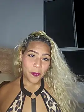 Nayaraluz online show from March 24, 2:27 am