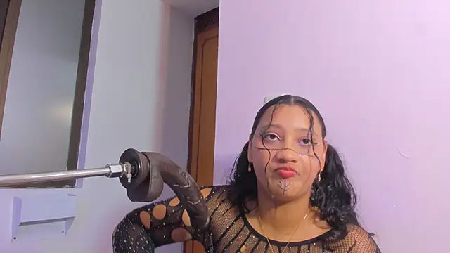 veronica bigass online show from June 7, 8:12 pm