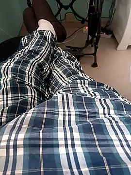 DanTrov79 online show from April 15, 9:05 am