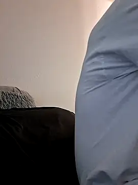 middickstroking online show from June 5, 12:50 am