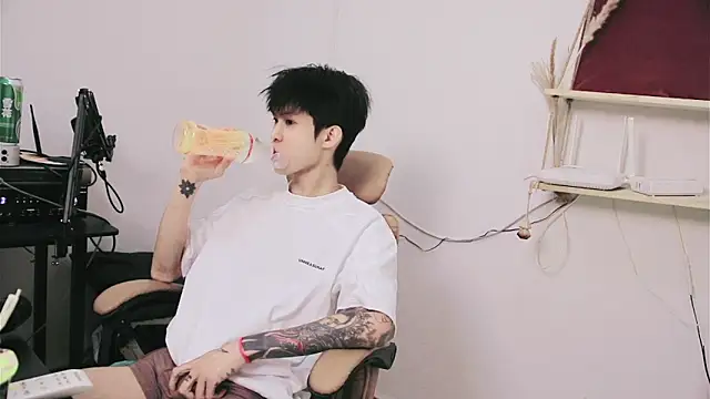 zzzzppp3 online show from July 1, 3:19 am