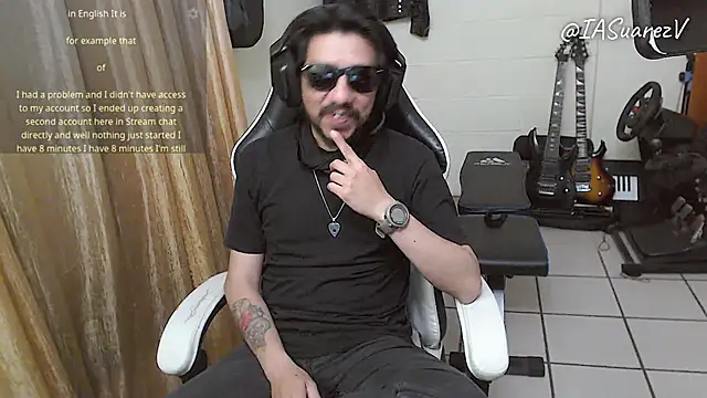 IASuarezV online show from April 10, 7:46 am