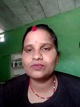 Shivani09900 online show from June 11, 6:00 am