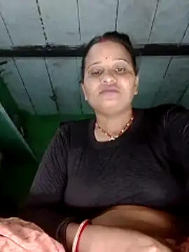 Shivani09900 online show from June 15, 8:33 pm