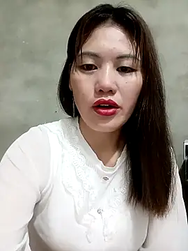 meg 06 online show from May 9, 1:00 am