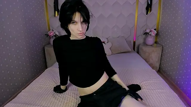 Snapshot of AdonBev chatting on April 29, 7:01 am AdonBev online show from April 29, 7:01 am