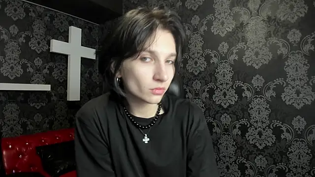 Snapshot of AdonBev chatting on May 23, 5:01 am AdonBev online show from May 23, 5:01 am