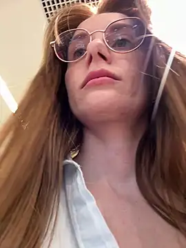 FReyja 44 online show from May 19, 8:09 am