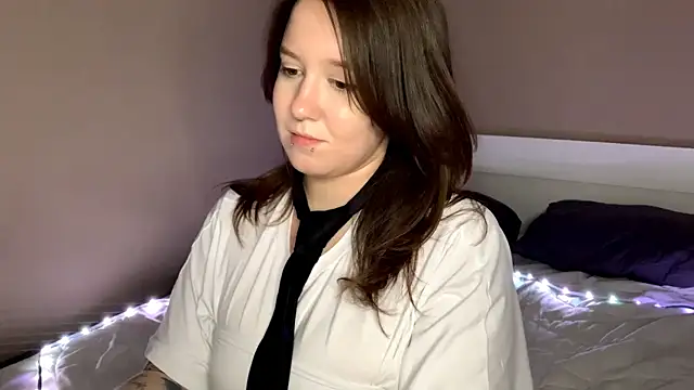 SatinyStoic online show from May 19, 1:56 am
