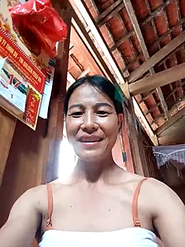 Snapshot of -Numin- chatting on May 30, 7:27 am -Numin- online show from May 30, 7:27 am