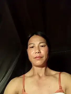Snapshot of -Numin- chatting on May 30, 9:34 pm -Numin- online show from May 30, 9:34 pm