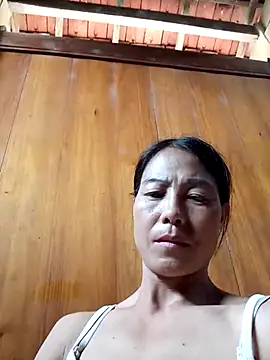 Snapshot of -Numin- chatting on June 17, 2:25 am -Numin- online show from June 17, 2:25 am