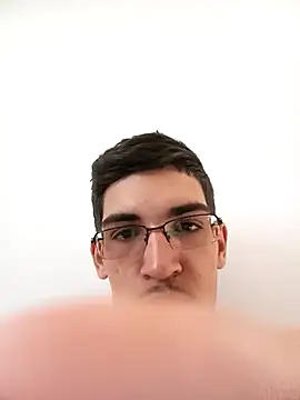 Snapshot of CARLITO_XP chatting on March 25, 3:40 pm CARLITO XP online show from March 25, 3:40 pm