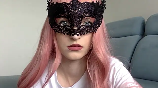 Snapshot of NovaFlirt chatting on March 26, 11:05 am NovaFlirt online show from March 26, 11:05 am