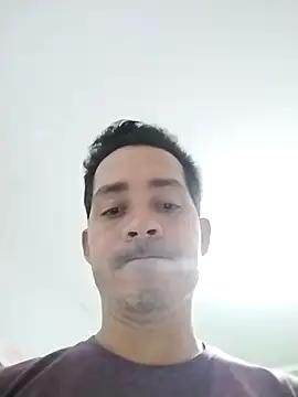 Gabriel leon33 online show from April 28, 10:48 pm
