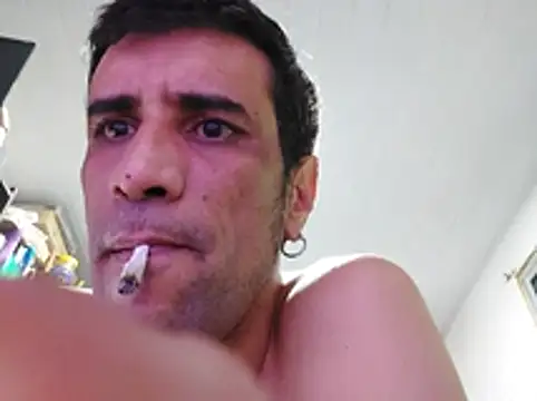 VladTepeslll online show from April 12, 7:46 am