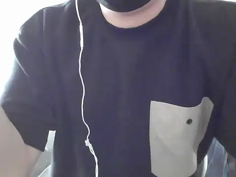 Snapshot of ZuJooo01 chatting on March 24, 8:52 am ZuJooo01 online show from March 24, 8:52 am