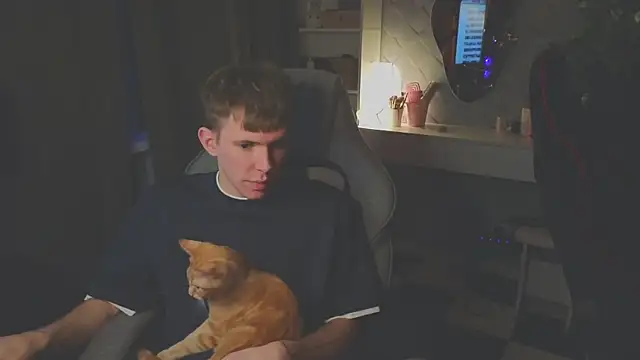 Snapshot of meowmeowland chatting on March 25, 3:51 pm meowmeowland online show from March 25, 3:51 pm