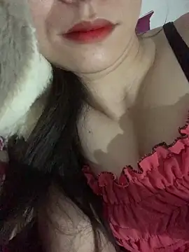 Snapshot of Nini-896 chatting on April 11, 1:32 am Nini-896 online show from April 11, 1:32 am