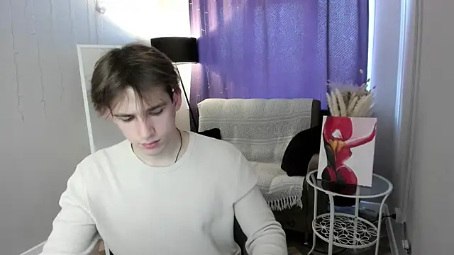 Alexs 777 online show from April 1, 12:28 pm