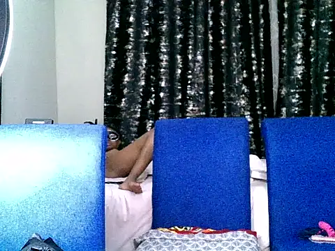 Snapshot of BustyBUNNYWORXXX chatting on April 13, 11:10 pm BustyBUNNYWORXXX online show from April 13, 11:10 pm