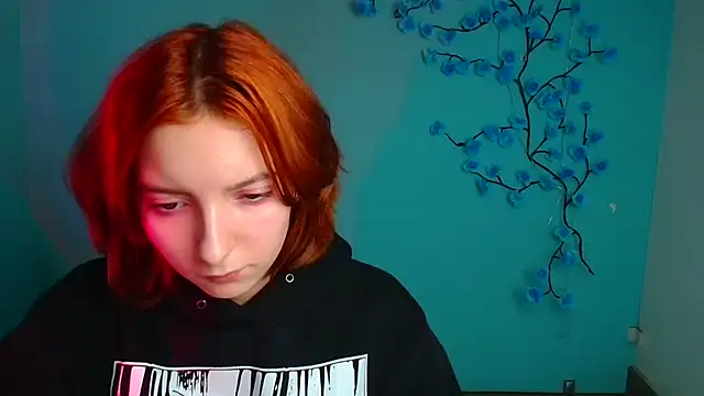 Snapshot of Butterfly_Milly chatting on April 2, 6:00 am Butterfly Milly online show from April 2, 6:00 am