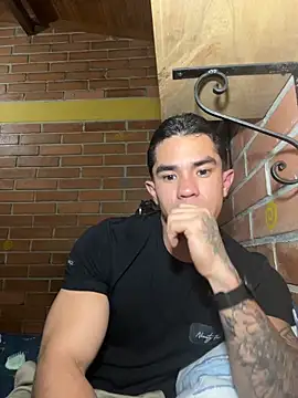 Noe Blake online show from April 5, 3:26 am