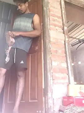 luck00y online show from April 2, 3:26 am